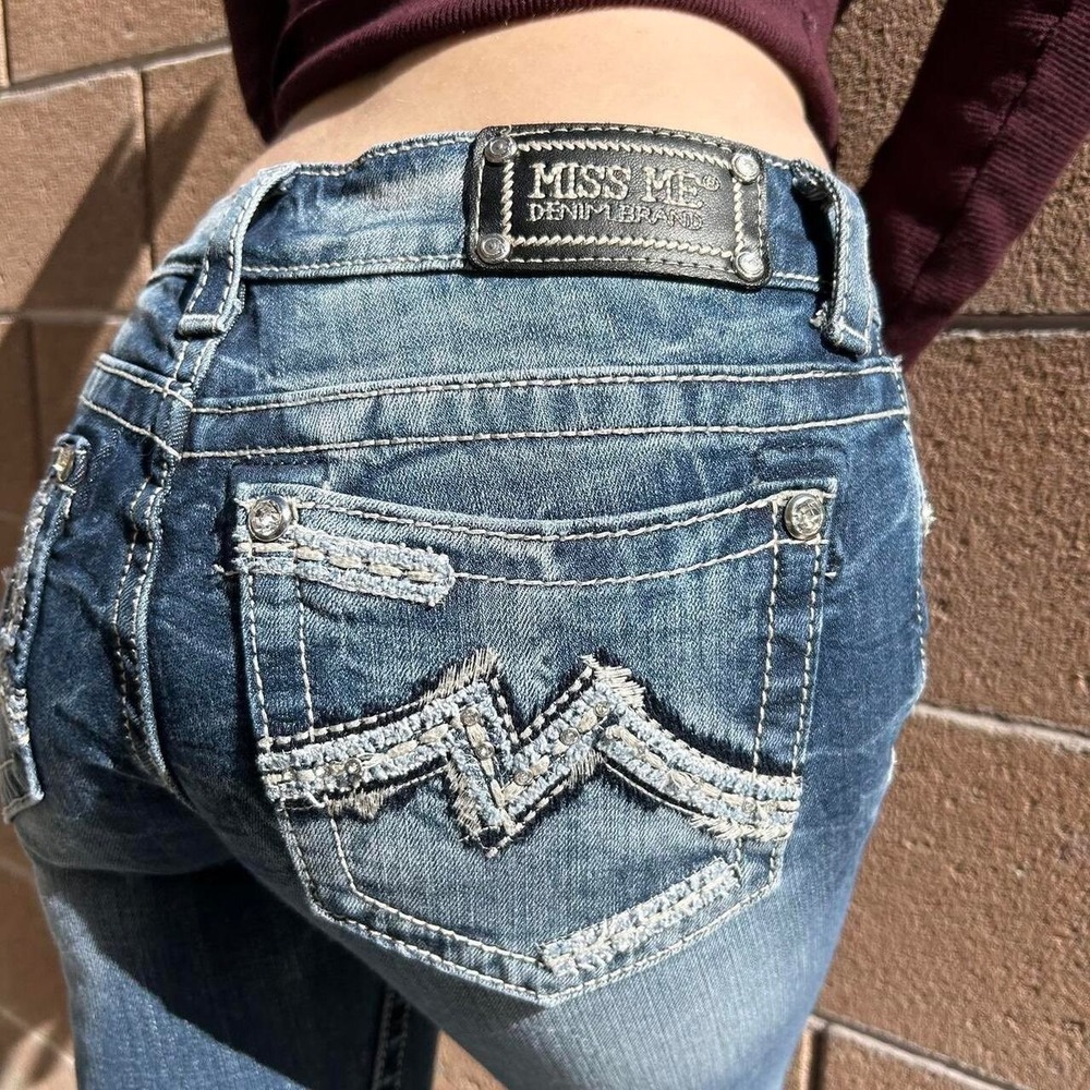 Miss Me Jeans Size 25 Distressed Bootcut Blue Embellished Pockets Denim